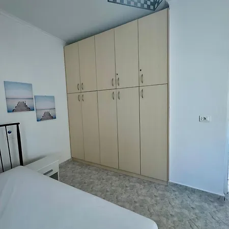 Comfy Blue Apartment *