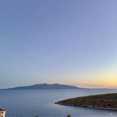 Comfy Blue * Sarandë