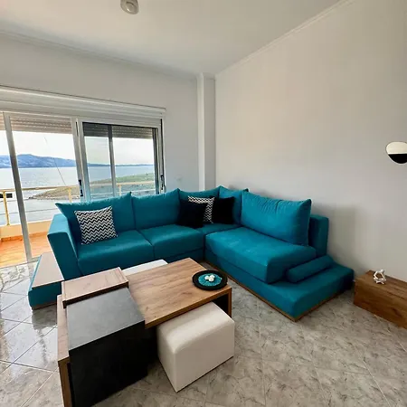 Apartment Comfy Blue *