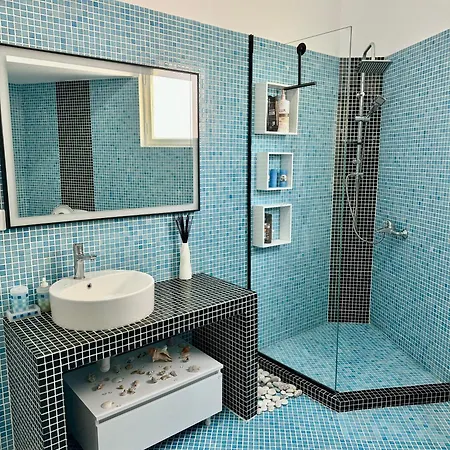 Apartment Comfy Blue Sarande